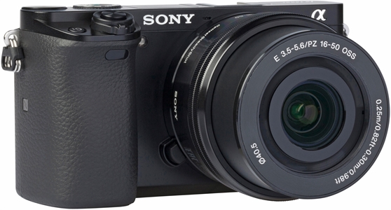 SONY ALPHA 6000 + E 16-50MM F/3.5-5.6 PZ OSS